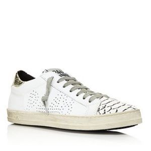 P448 John Snake Print Lace Up Sneakers